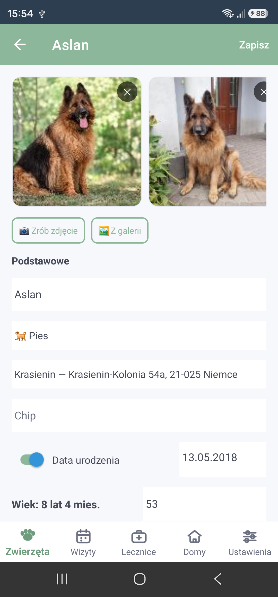 Karta zwierzęcia: zdjęcia z aparatu albo galerii, gatunek, dom, chip i data urodzenia z wyliczonym wiekiem