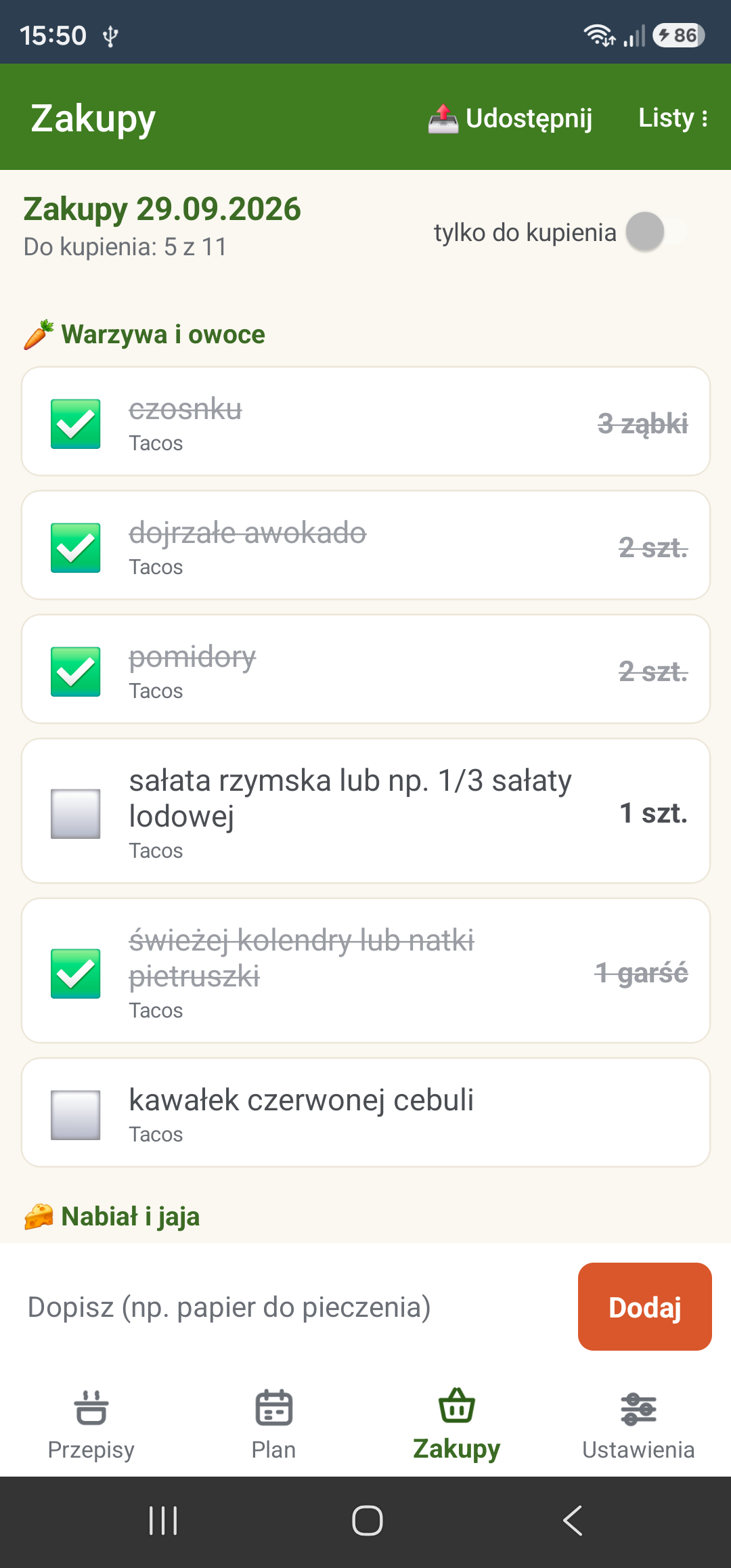 Lista zakupów pogrupowana na działy sklepu, z przepisem przy każdej pozycji